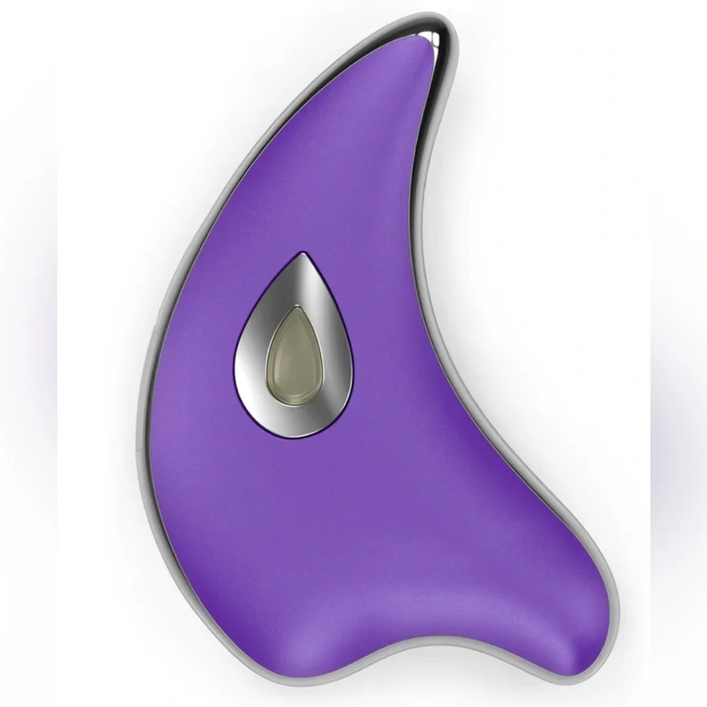 Nurse Jamie Triangle Facial Tool